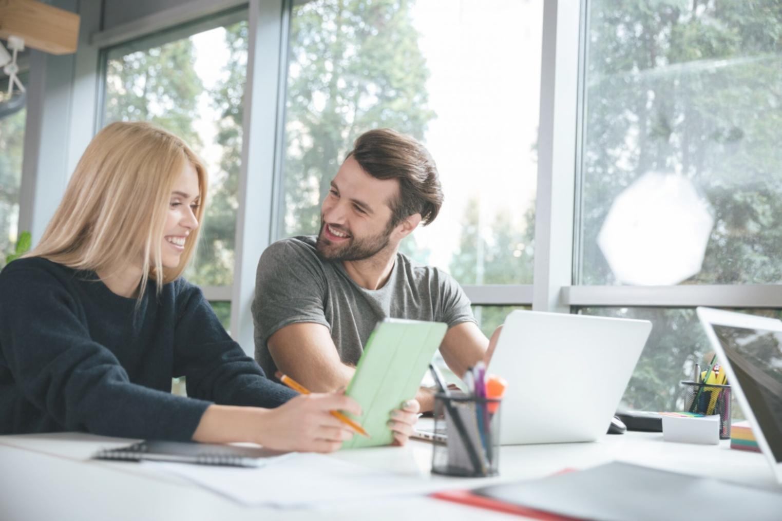Sesiune de coaching individual într-un mediu profesional